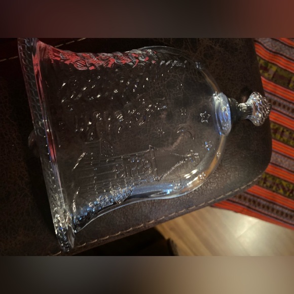 Vintage Christmas 🎄 Scene Bell Shaped Clear Glass Candy Dish - Picture 16 of 16